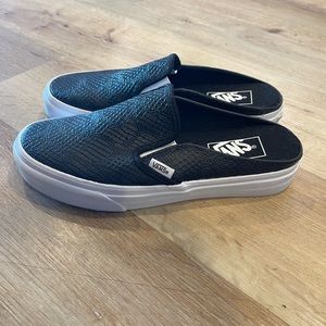 Vans slip on 7